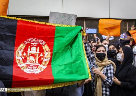 جمعیت مهاجران افغانستانی در ایران ۱۰ تا ۱۵ میلیون نفر است.